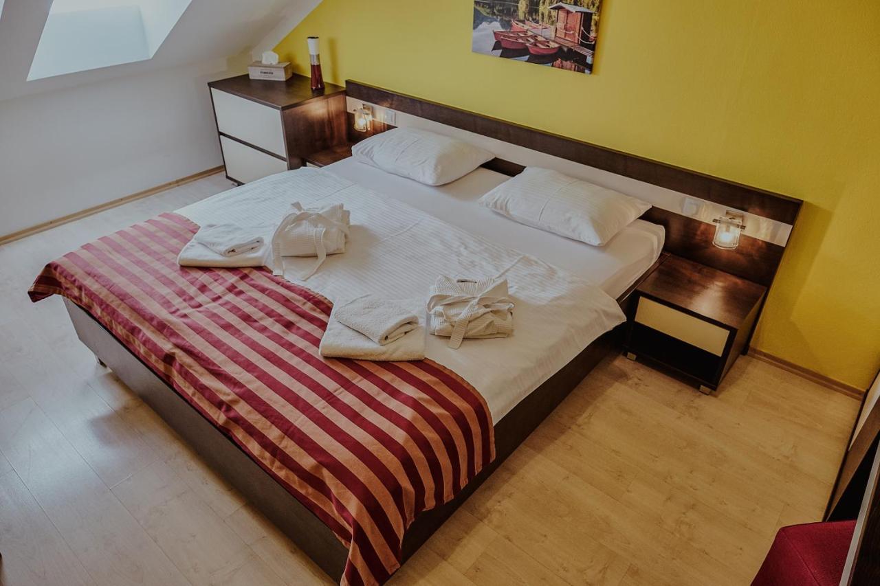 Apartmany Gino Besenova *